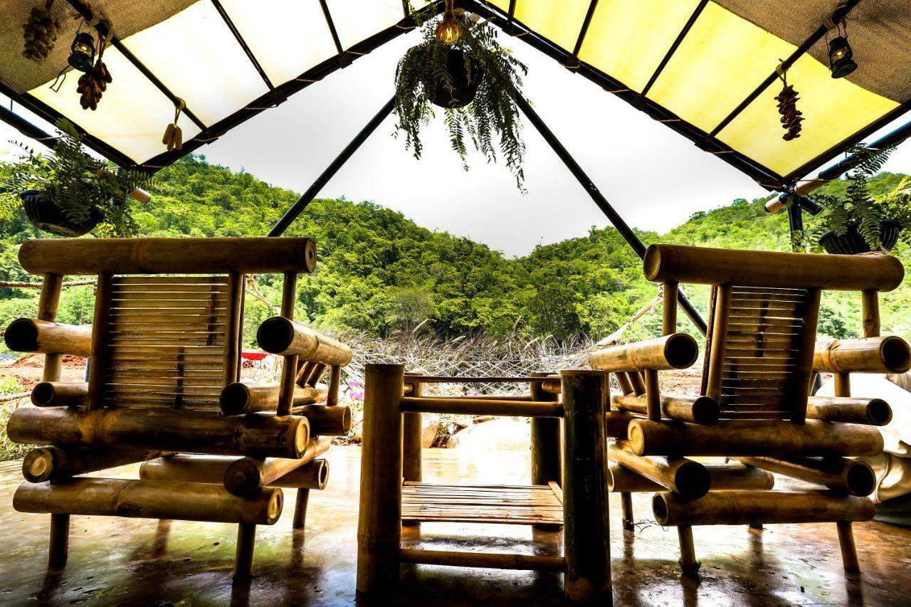 Отель Mont Blanc Glamping Khao Yai Khao Yai National Park Экстерьер фото